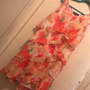 Women’s dress